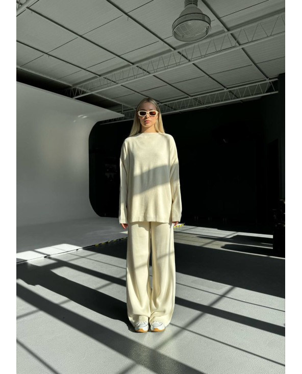 Look complet ensemble en maille crème – Style automne hiver