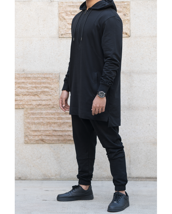 ensemble hoodie noir côté